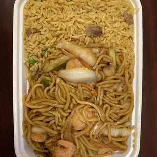 Shrimp Lo Mein Combo (egg roll is included too)