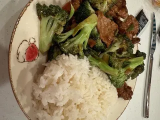 Happy Wok Chinese Restaurant