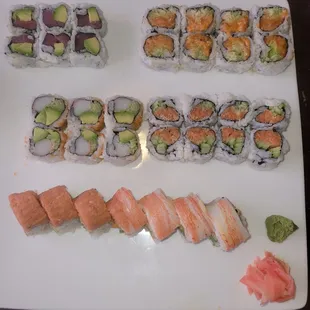 Sushi rolls