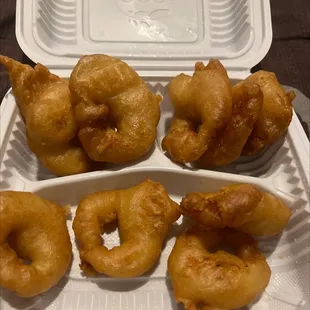 This is a large sweet and 123. Sweet &amp; Sour Shrimp... for $16.25..... heads up.....