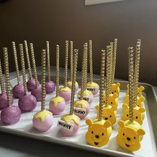 Winnie the Pooh cake pops