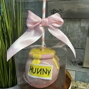 Winnie the Pooh candy apples