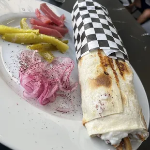 Mixed shawarma sandwich