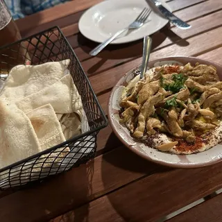 Hummus with Chicken Shawarma