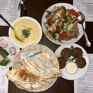 Hummus, falafel, fattoush