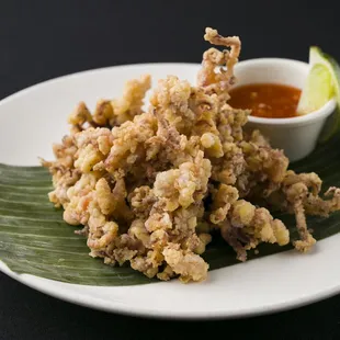 Crispy Calamari with sweet chili sauce