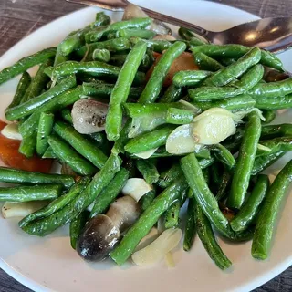 Garlic String Beans