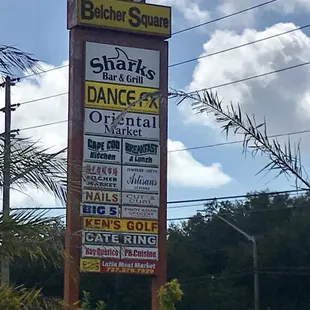 Strip mall sign from Belcher