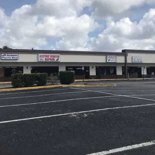 Strip mall the store is in