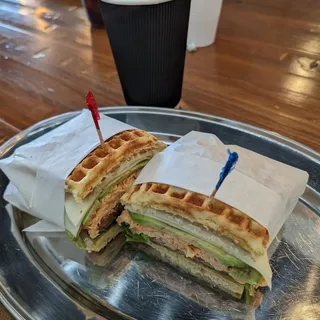 Creamy Sriracha Chicken Waffle Sandwich
