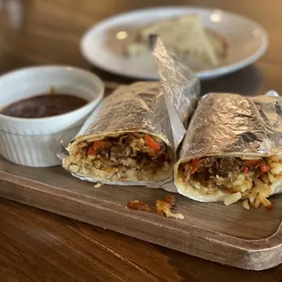 Tomato braised beef Burrito