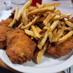 Large Regular Fried Chicken dinner.