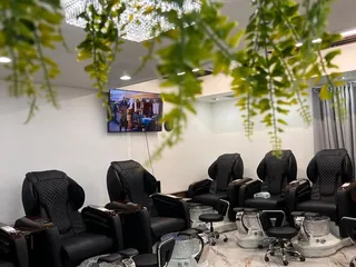 Vip Nail Salon