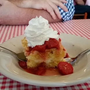 Ooey Gooey Grits Cake