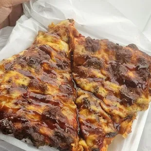 Brisket pizza