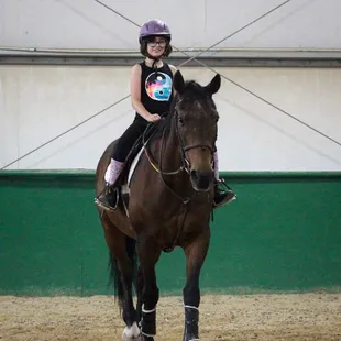 Riding lessons are held in our spacious North Pointe Indoor Arena.