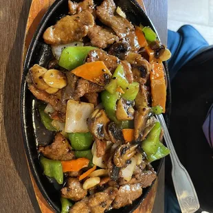 Sizzling Black Pepper Beef