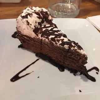 CHOCOLATE MOUSSE CAKE