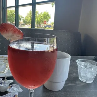 Cranberry mimosa