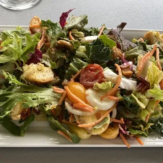 CAFE SALAD