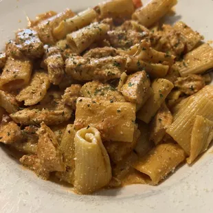 Rigatoni ala Vodka with Chicken