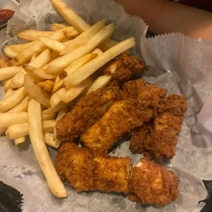 Kids chicken tenders