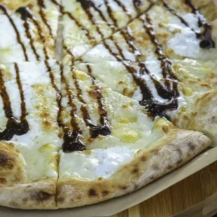 food, pizza