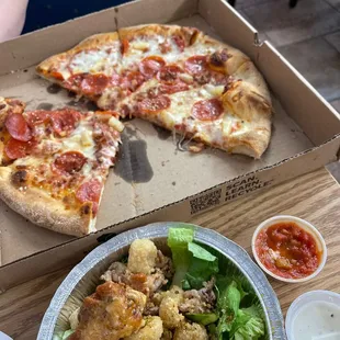 Pizza,calamari, wings