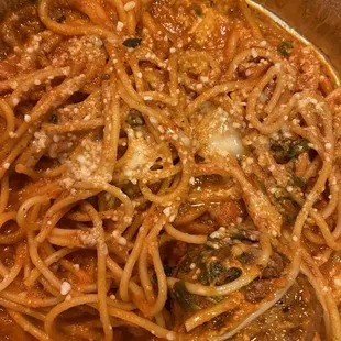 Spaghetti marinara sauce