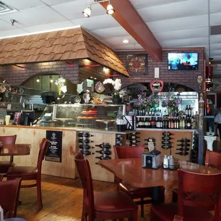 sushi and sashimi, interior