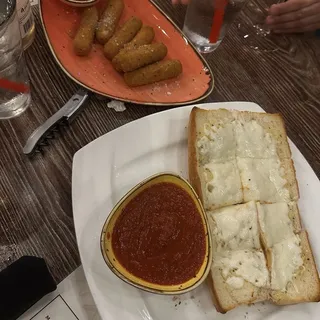Mozz Sticks