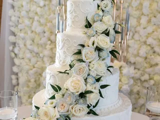 Marguerite's Cakes - A Taste of Heaven