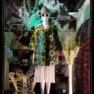 New 'Time Travel Fashion Window display.  Gorgeous!!!