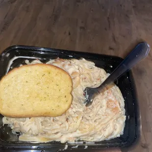 10/10 thank you Jessica loved the dessert  The fam loved the pasta never going to Olive Garden ever again