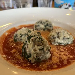 Mushroom and spinach Gnudi (seasonal special)
