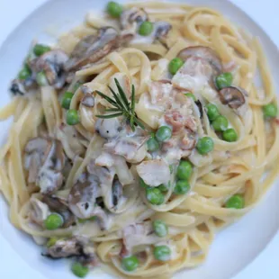 pasta dish, pasta, food