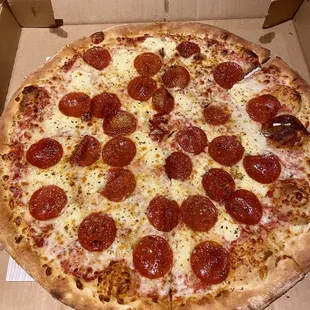 Large Pepperoni and Ricotta Pizza