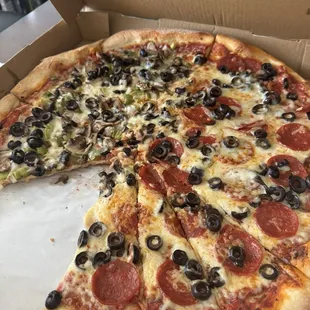 Half veggie half pep and black olive.