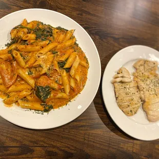 A great way to start the week- Penna Rosa!