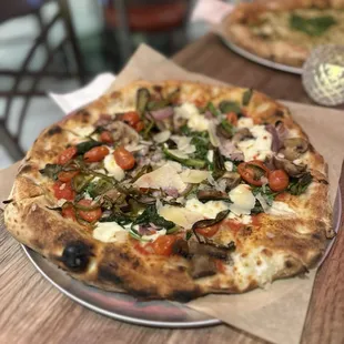 Neapolitan Veggie Pizza