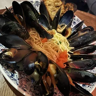 Fresh Rope Mussels