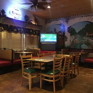 Dining in the Bar Area as usual. Haven't been here over 6 years. Going to give it a go.