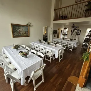 8 foot banquet tables and chairs