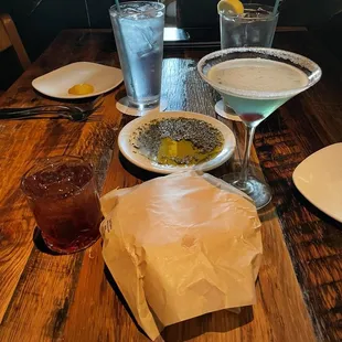 Bluegrass Manhattan, free bread and olive oil/herb dip, Pixy Stick martini (yum)