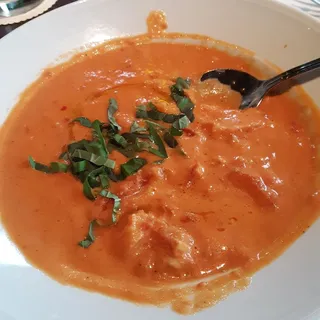 Spicy Tomato Basil Soup