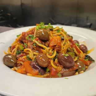 Spaghetti Puttanesca.