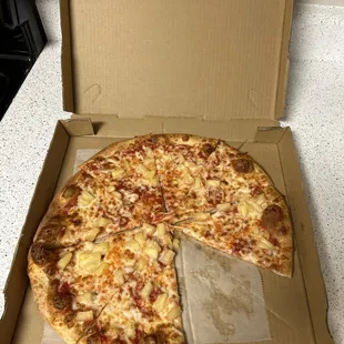Pineapple Cheese Pizza Slice.