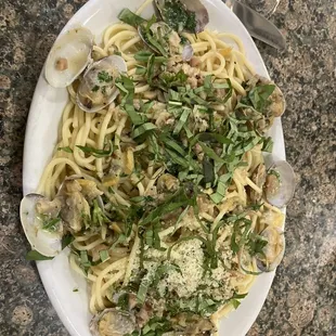 Real clams! I hope they don't bite.