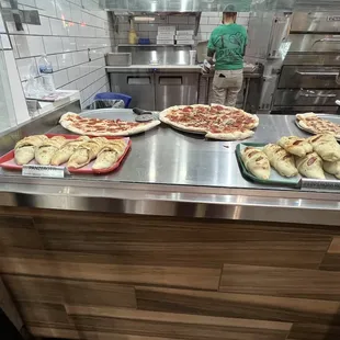 pizza, interior