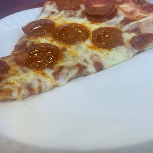 Pepperoni pizza